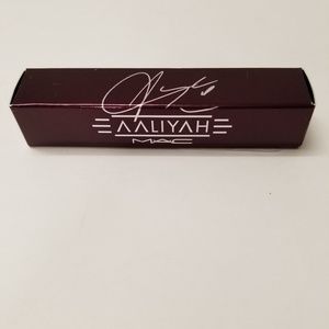 Aaliyah Mac Lipglass in Brooklyn Born